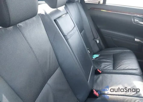 2008 Mercedes-Benz S 550 4Matic z USA, uszkodzony, nr VIN WDDNG86X38A200063